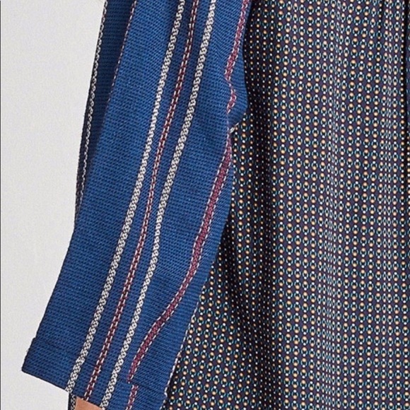 Blue tribe print top cotton (includes earrings) - Picture 2 of 2